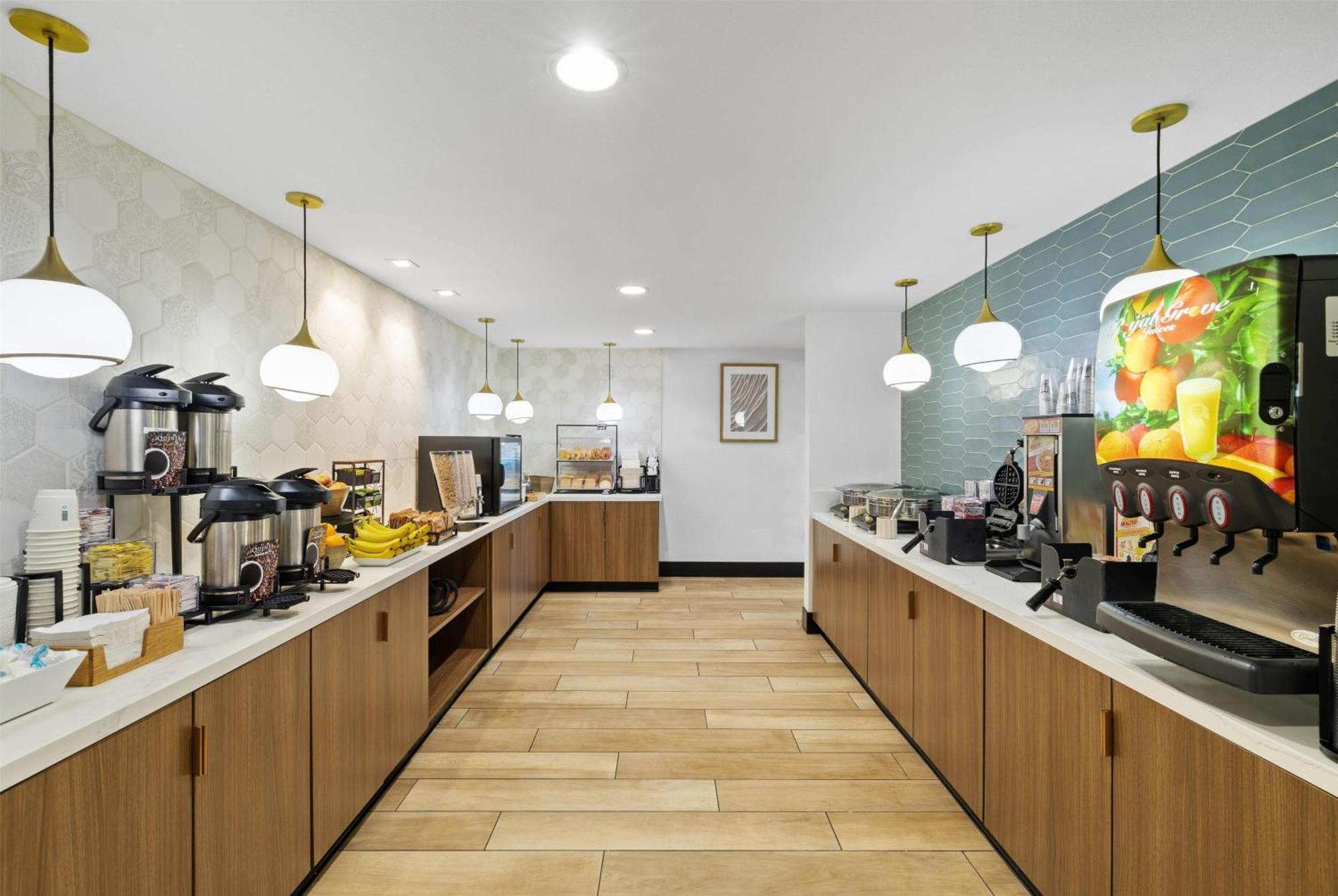 La Quinta Inn & Suites By Wyndham Санта Круз Екстериор снимка